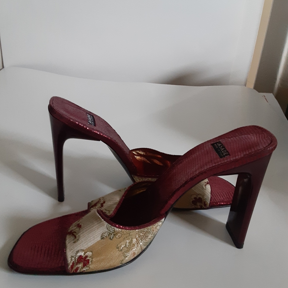 Casadei metallic embroidered sandals 6B - Picture 2 of 14
